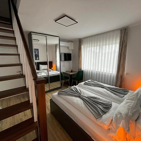 Haven Hotels - Hotel Dona Bergisch Gladbach Dış mekan fotoğraf
