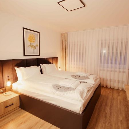 Haven Hotels - Hotel Dona Bergisch Gladbach Dış mekan fotoğraf