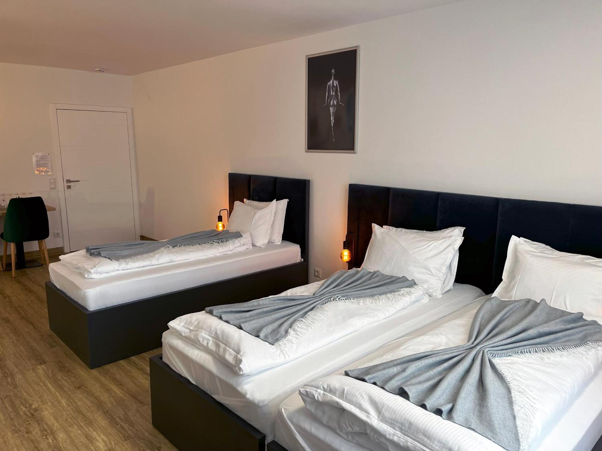 Haven Hotels - Hotel Dona Bergisch Gladbach Dış mekan fotoğraf