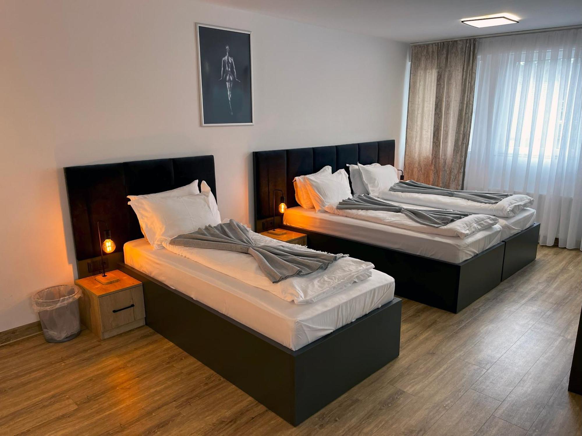 Haven Hotels - Hotel Dona Bergisch Gladbach Dış mekan fotoğraf
