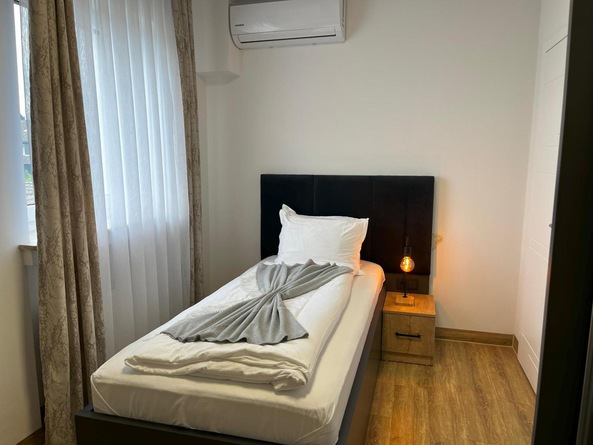 Haven Hotels - Hotel Dona Bergisch Gladbach Dış mekan fotoğraf