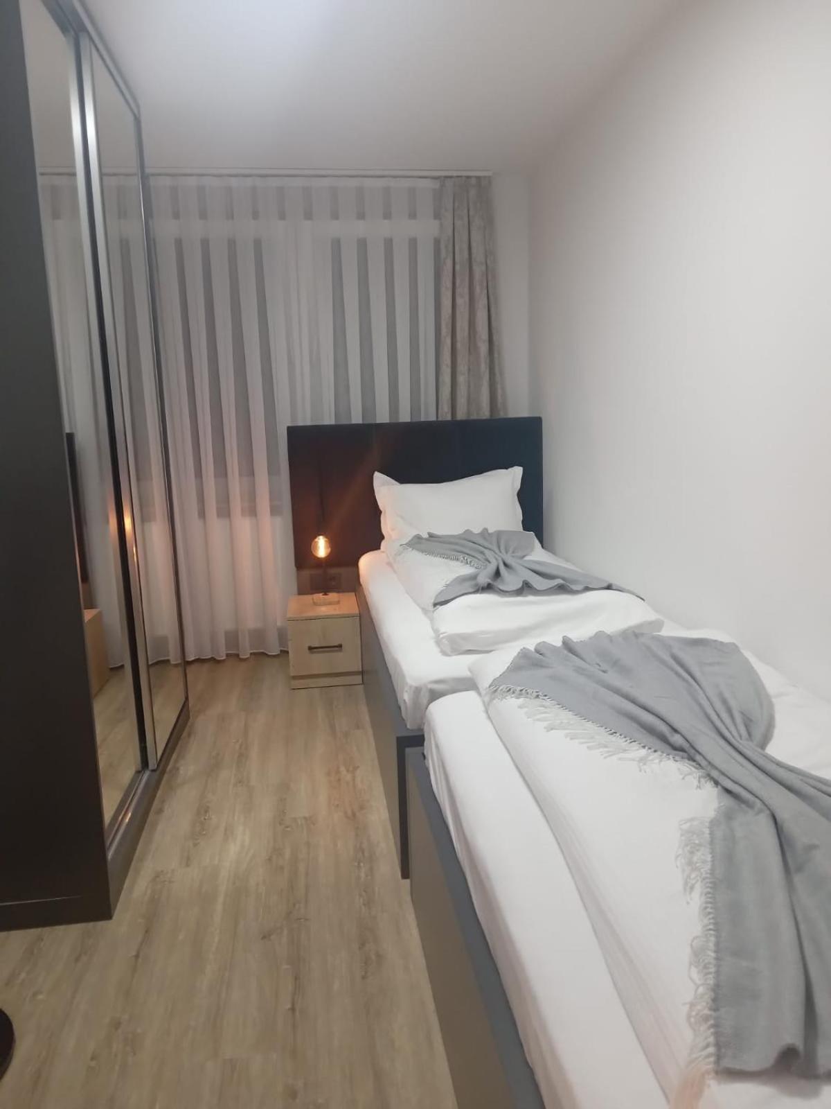 Haven Hotels - Hotel Dona Bergisch Gladbach Dış mekan fotoğraf