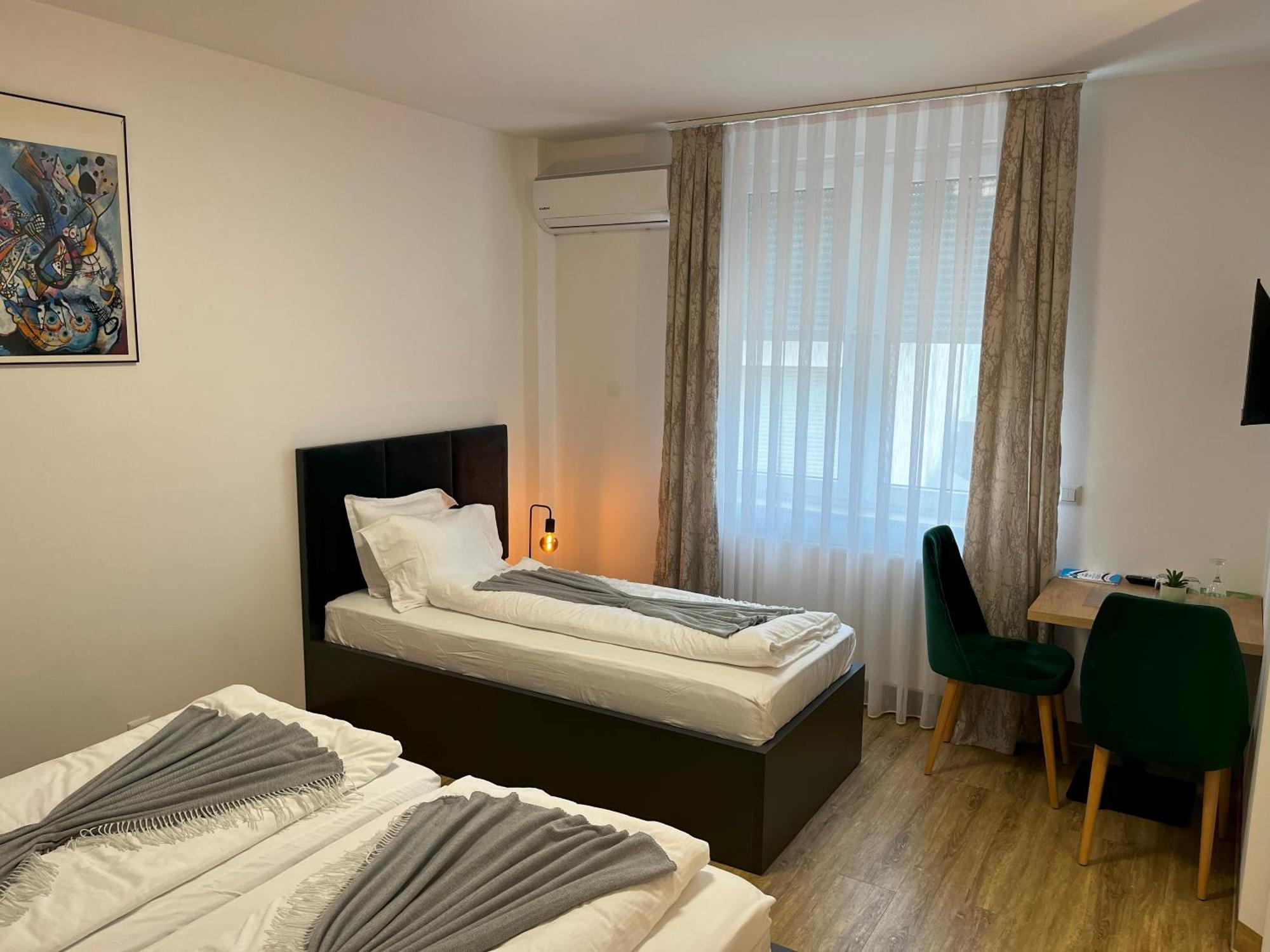 Haven Hotels - Hotel Dona Bergisch Gladbach Dış mekan fotoğraf