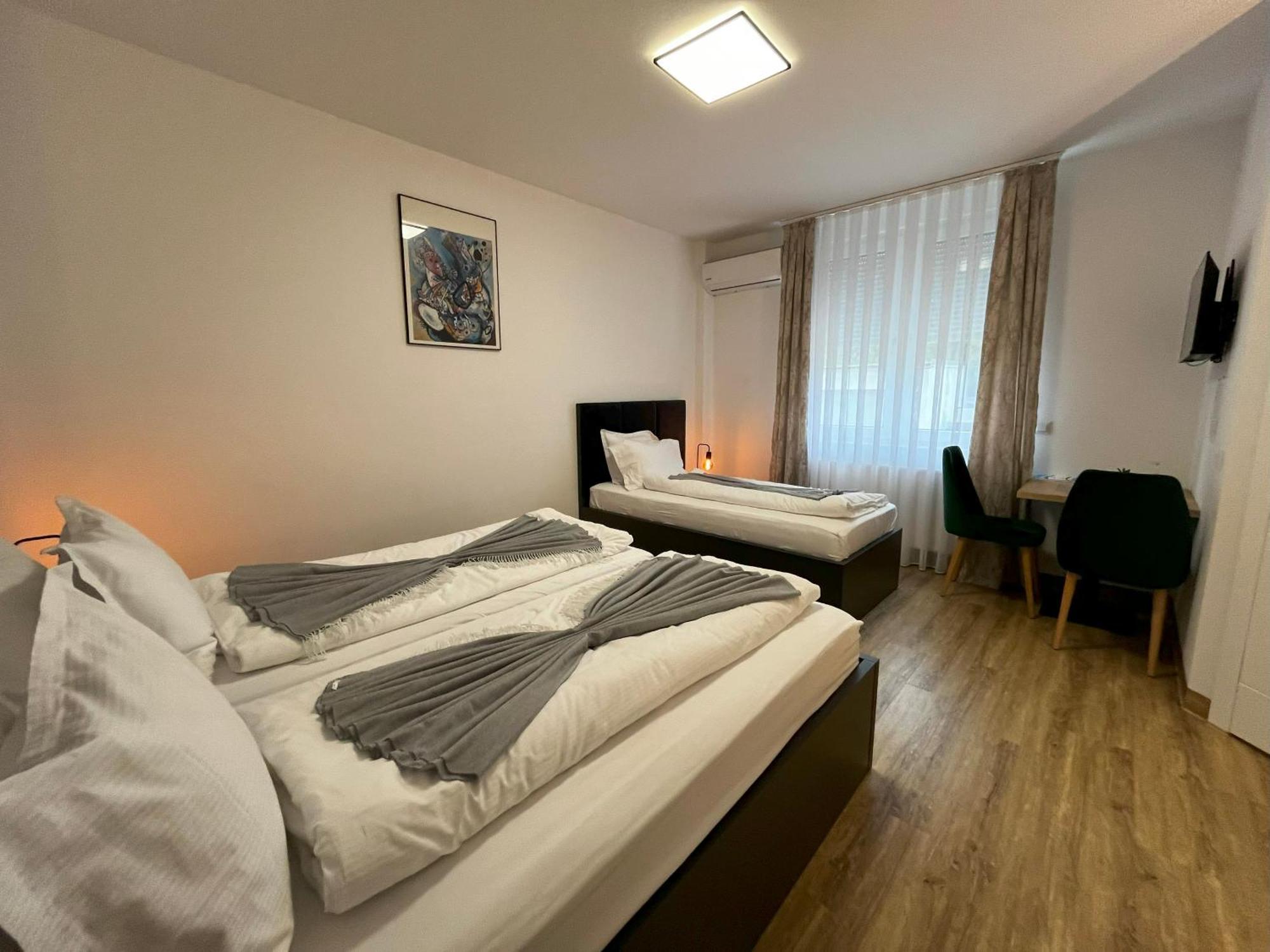 Haven Hotels - Hotel Dona Bergisch Gladbach Dış mekan fotoğraf