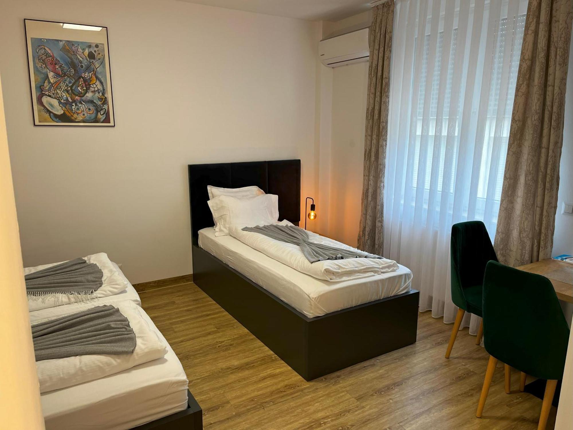 Haven Hotels - Hotel Dona Bergisch Gladbach Dış mekan fotoğraf