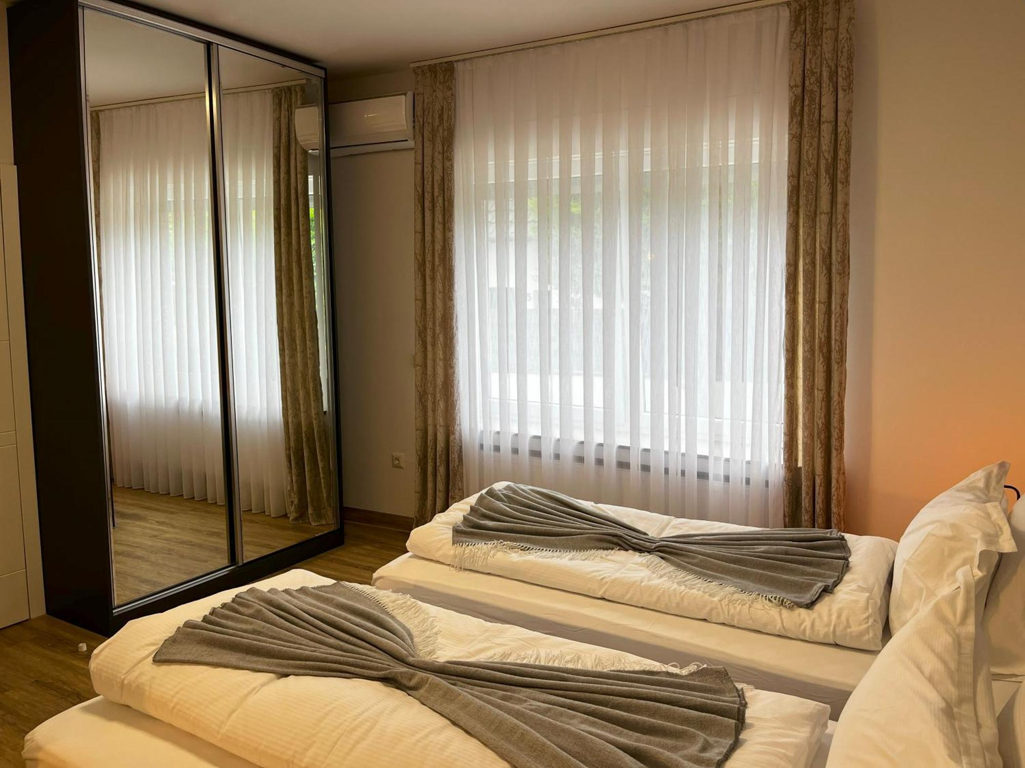 Haven Hotels - Hotel Dona Bergisch Gladbach Dış mekan fotoğraf