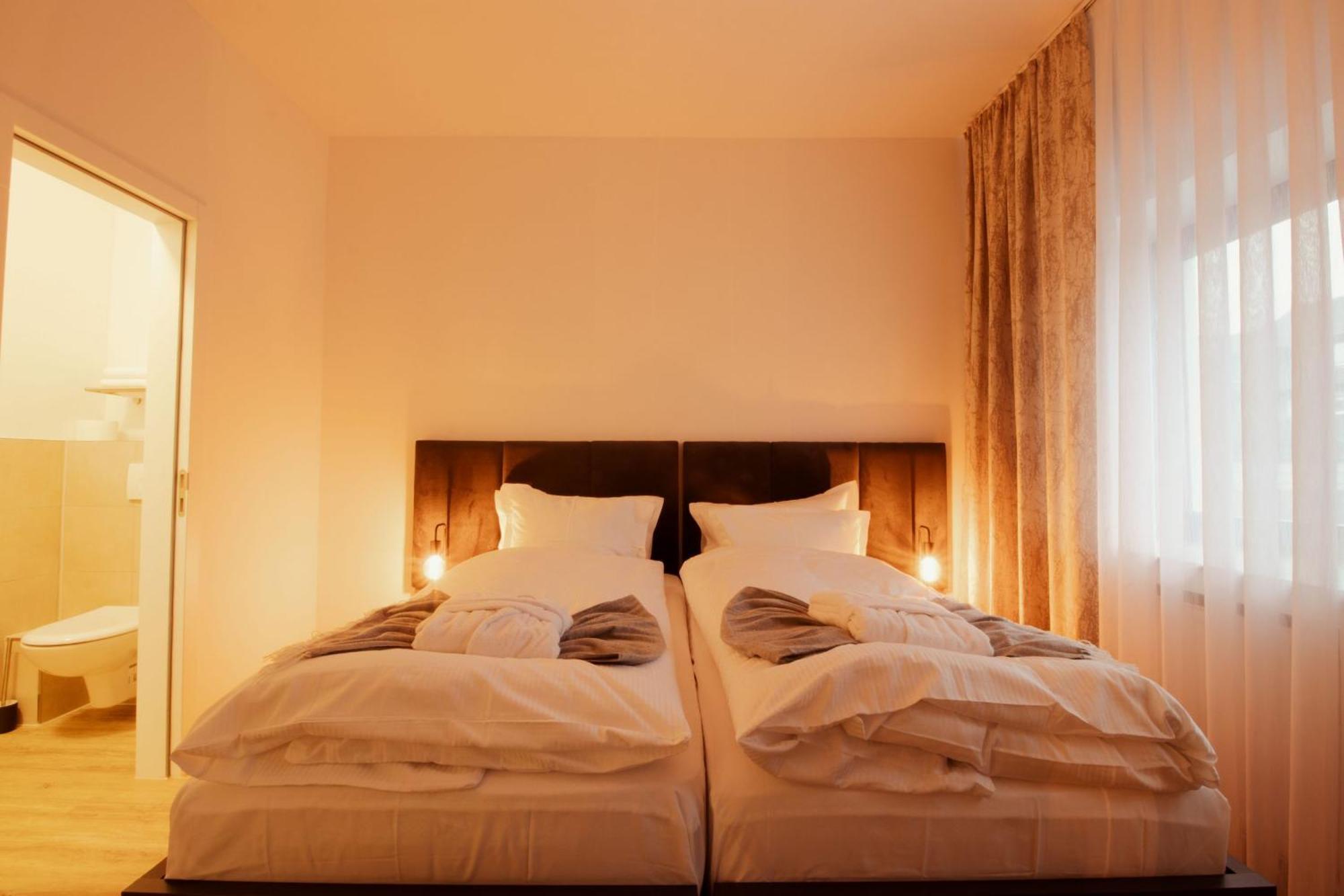 Haven Hotels - Hotel Dona Bergisch Gladbach Dış mekan fotoğraf