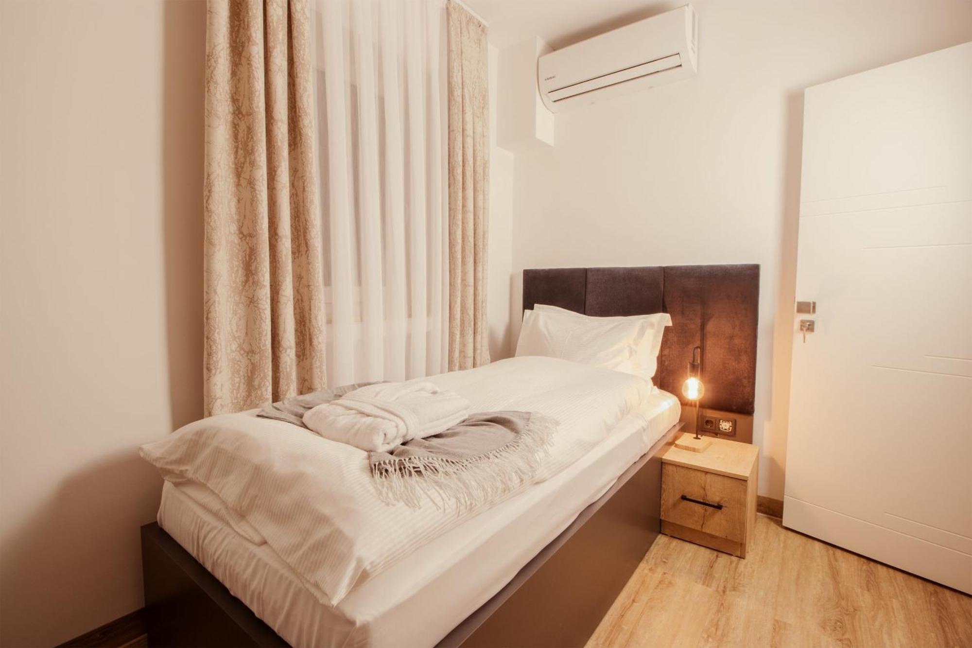 Haven Hotels - Hotel Dona Bergisch Gladbach Dış mekan fotoğraf
